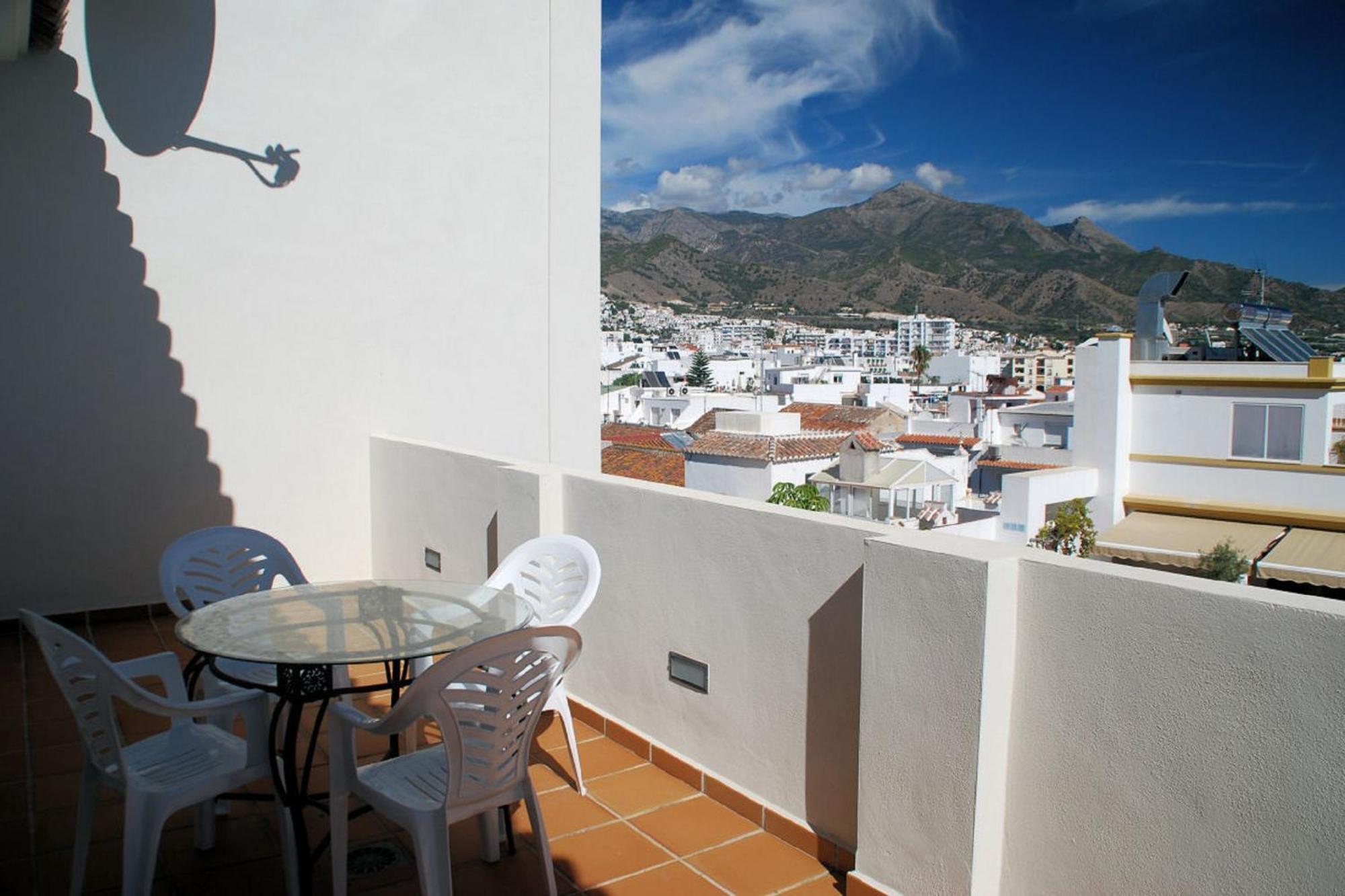 Apartamentos Plaza Nerja Extérieur photo