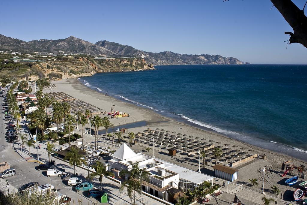 Apartamentos Plaza Nerja Extérieur photo