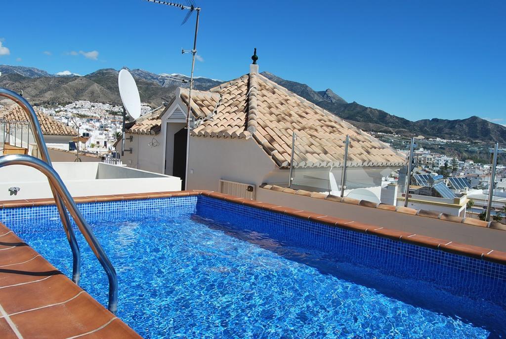 Apartamentos Plaza Nerja Extérieur photo