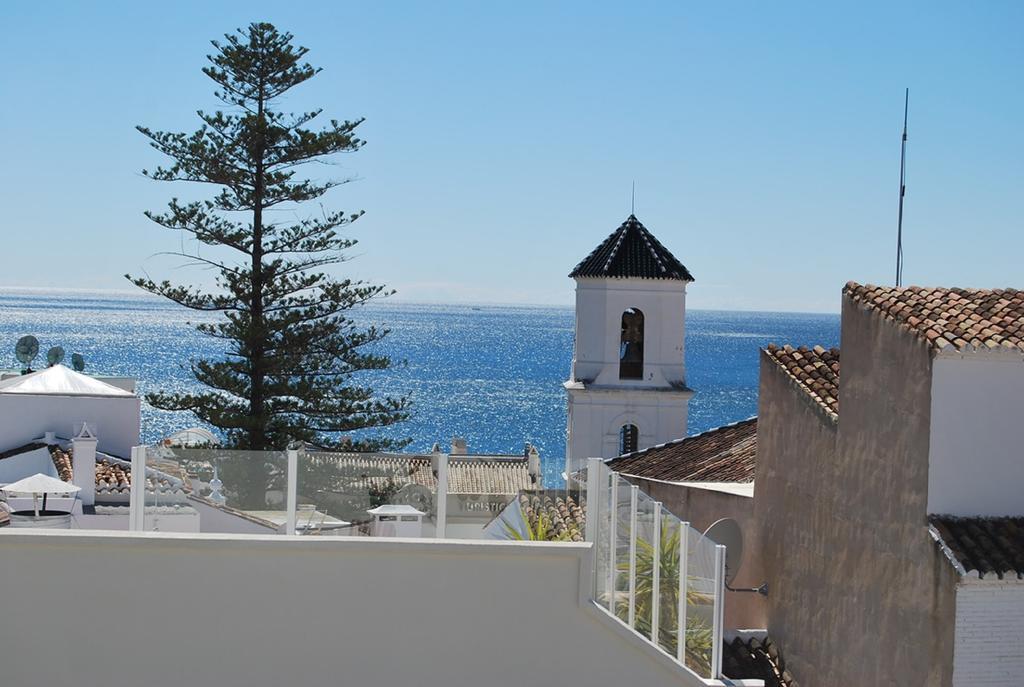 Apartamentos Plaza Nerja Extérieur photo
