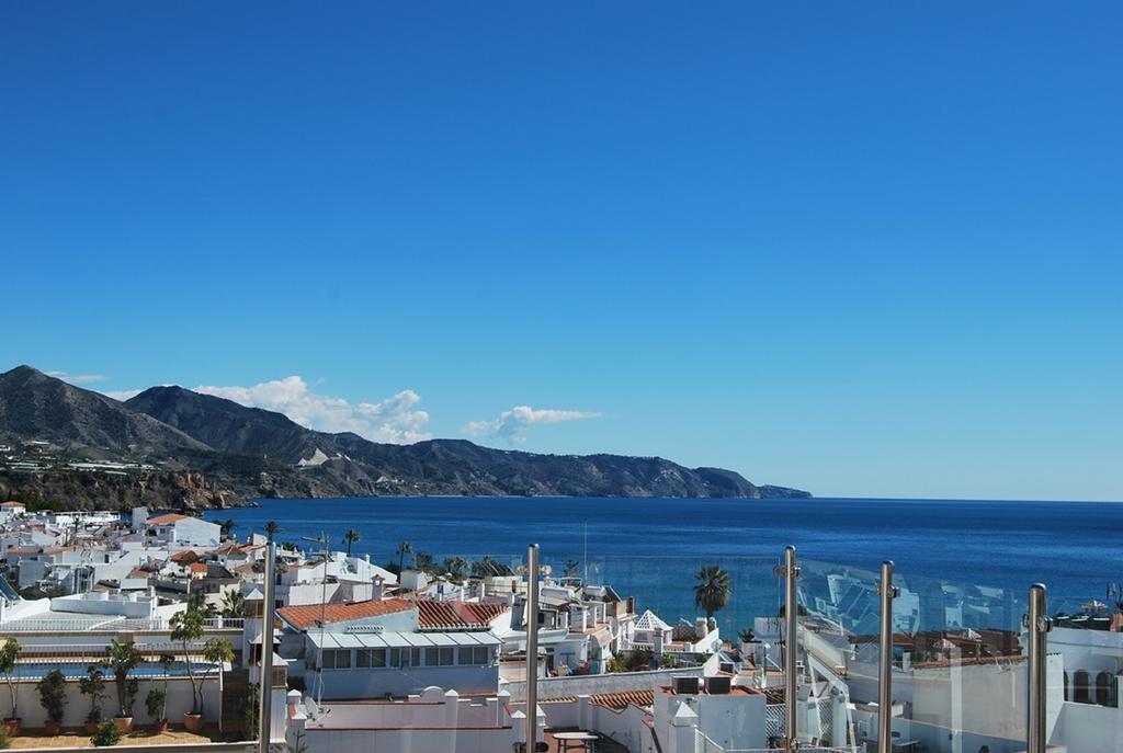 Apartamentos Plaza Nerja Extérieur photo