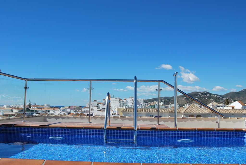 Apartamentos Plaza Nerja Extérieur photo